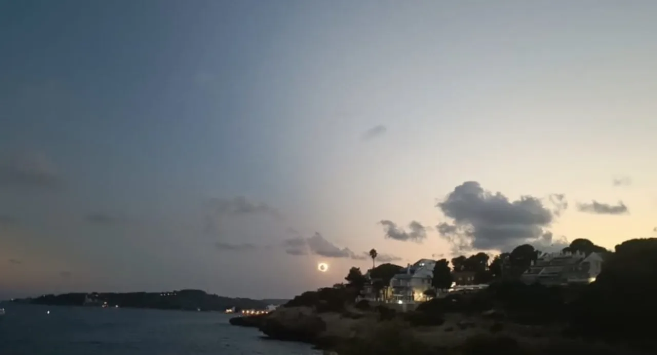 The Day Turned to Night